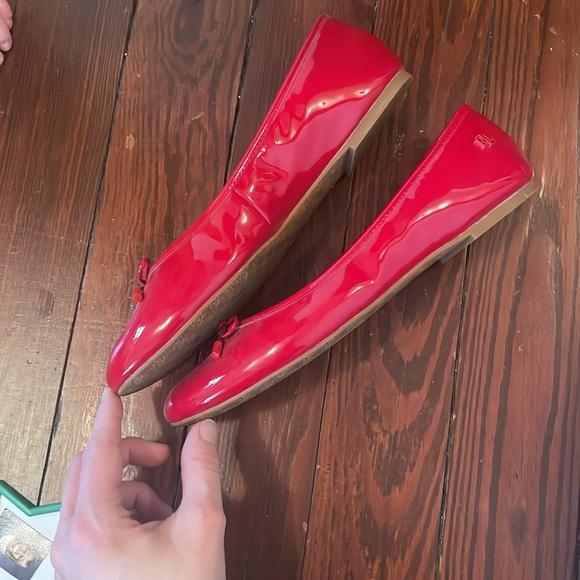 Ralph Lauren Red Leather Flats - Picture 2 of 4